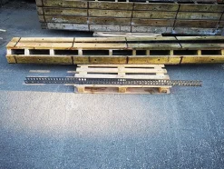 Armeringsskinne plast 20 mm