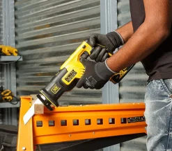 DeWalt bajonettsag 18 volt uten batteri og lader i TSTAK-koffert