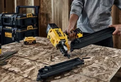 DEWALT magasin, 80+ kapasitet, 30 grader