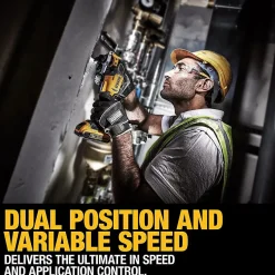 DeWalt multiverktøy 18 V i TSTAK DCS356NT-XJ