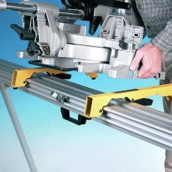 Dewalt sagbord DE7023 til kapp-/gjærsag