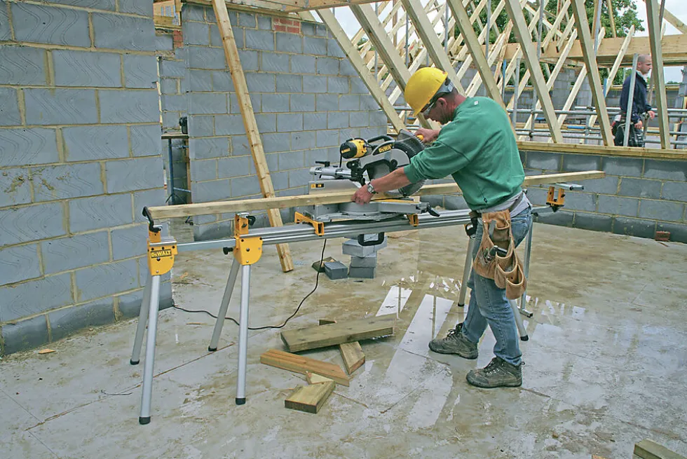 Dewalt sagbord DE7023 til kapp-/gjærsag