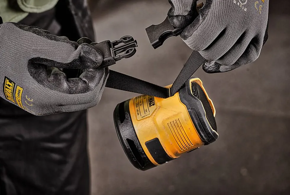 DEWALT USB-C DCR009 Høyttaler med Bluetooth funksjon