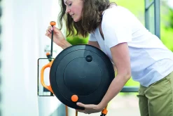 Fiskars Veggbrakett for slangetrommel