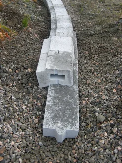 Fundament fundamentplank for st mur