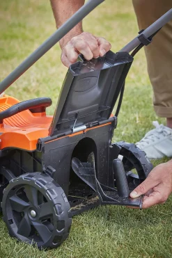 Gressklipper 18 volt 33 cm uten batteri