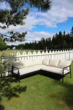 Hjørnesofa med Puter – Sort/Natur