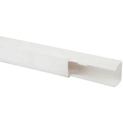 Kabellist 13x018x2700 pvc hvit