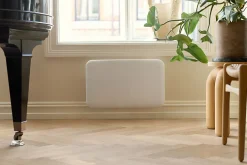 Panelovn stål Invisible 700 watt hvit