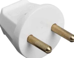 Plugg ujordet hvit