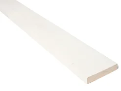 Rektangulær kledning 19x98 mm grunnet gran