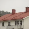 Snøfangerkonsoll takstein rød tb snøfangersystem
