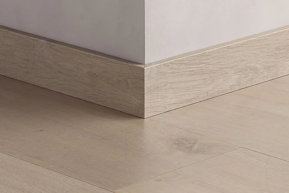 Sokkellist laminat 12x58 mm Vineyard Oak dekor 03366