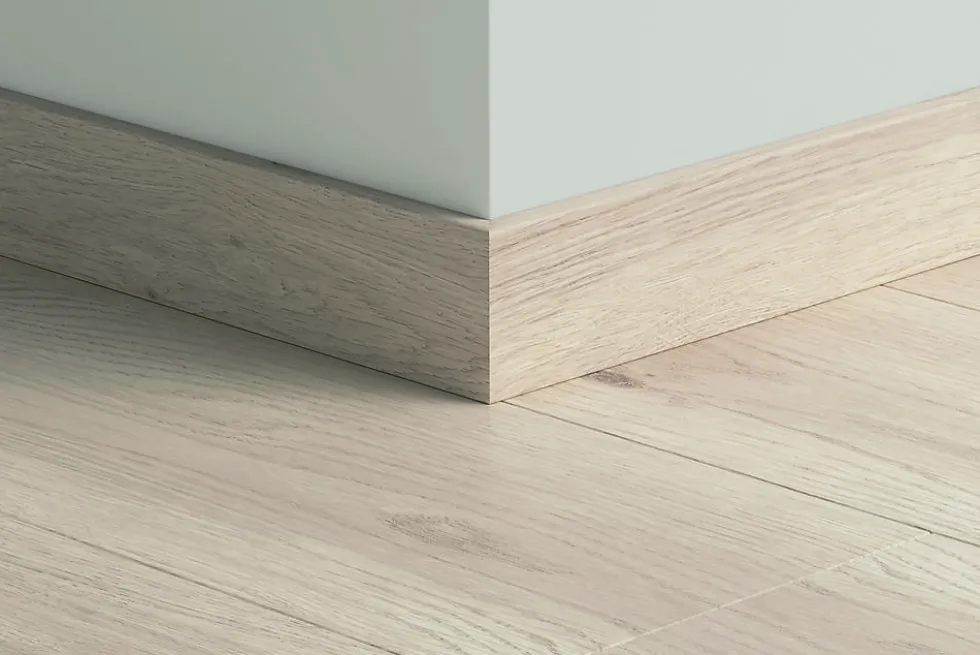 Sokkellist vinyl 2400x12x58mm grey valley oak