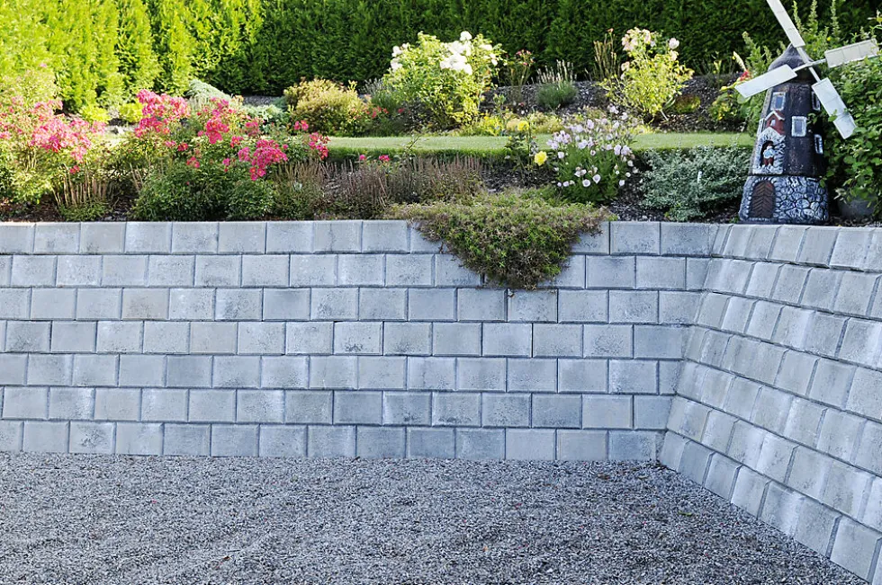 Støttemur mini 1/2 grå 12,5x28x17 48stk-0,98-600kg/pall aaltvedt