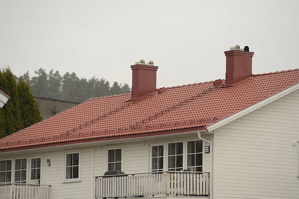 Takstige 3 trinn universal teglrød