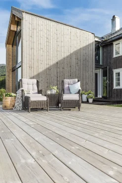 Terrassebord royalimpregnert grå furu Uno rillet 28x120 mm