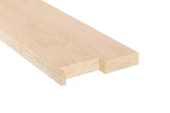 Terskel 80 cm mellomliggende 9 mm hvitpigmentert lakkert eik