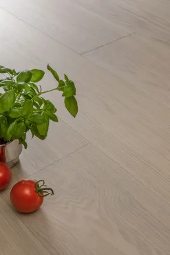 Tregulv herdet matt lakk vistorp 1-stav