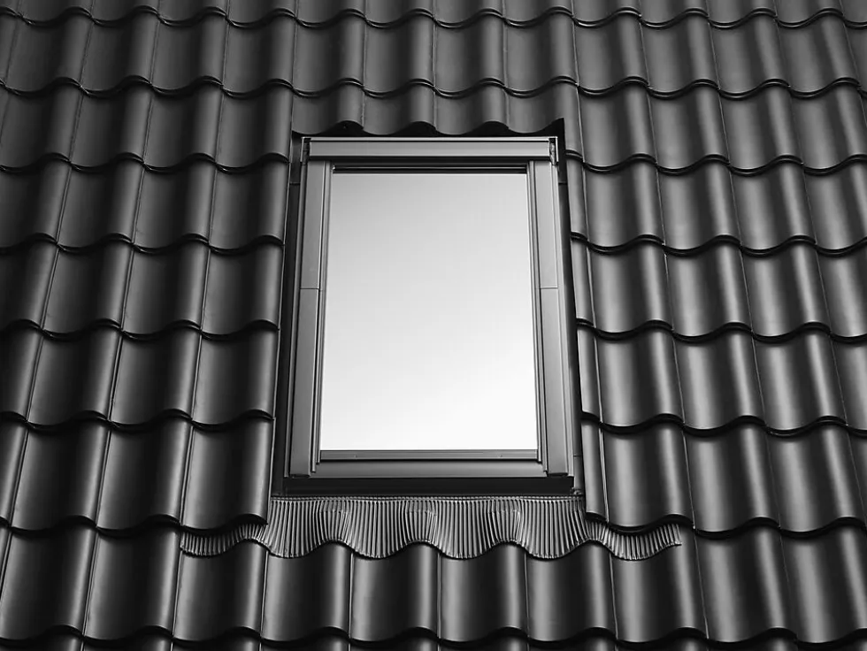 Velux inndekning 94x118 edw 2000 med bdx og bfx for profilerte tak
