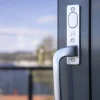 Vrider h-balk dør børstet aluminium